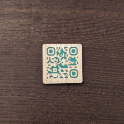 QR code дерев'яний з сяючим малюнком